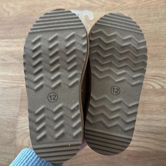 Boys size 12 shoe bundle - Picture 3 of 7